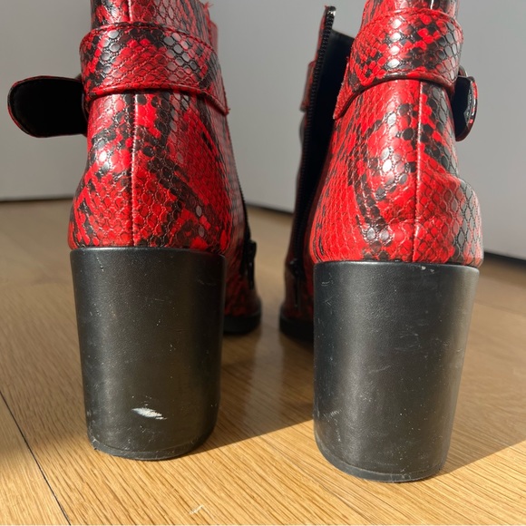 Go Jane - Snake Me Out Pointy Block Heel Booties - Picture 3 of 9